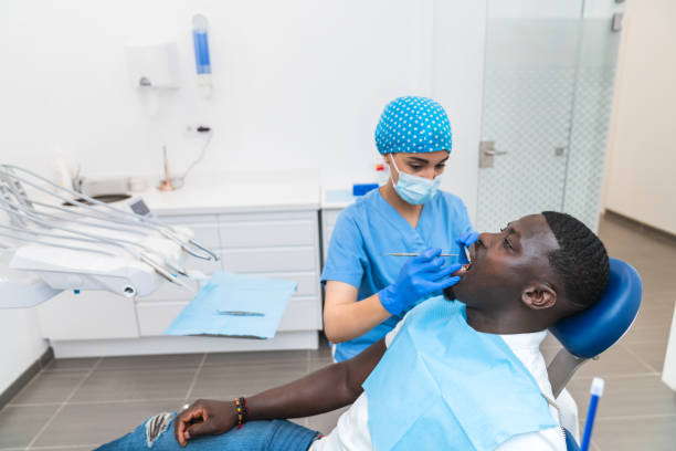 Best Emergency Dentist for Knocked-Out Tooth in Village Green Green Ridge, PA